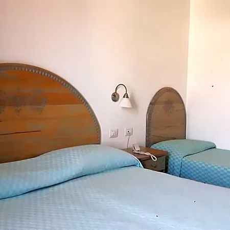 Ξενοδοχείο Vacanze 3*