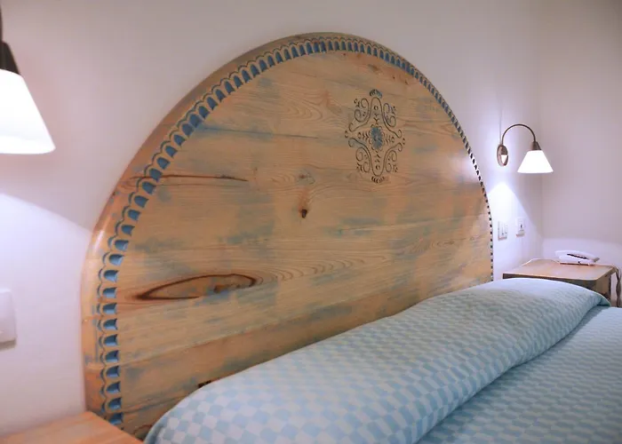 阿尔盖罗假日酒店